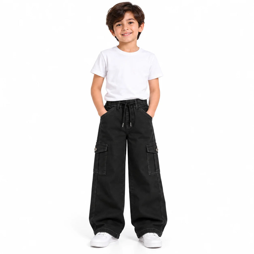 BLACK CARGO STYLE PANTS